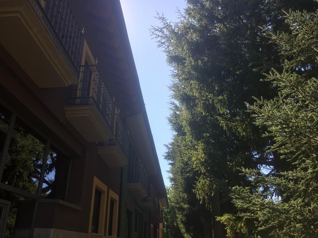 Atico Balcon De Jaca II Apartment Exterior foto